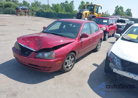 2005 Hyundai Elantra Gls/Gt из США, поврежденный, VIN KMHDN46D45U996810